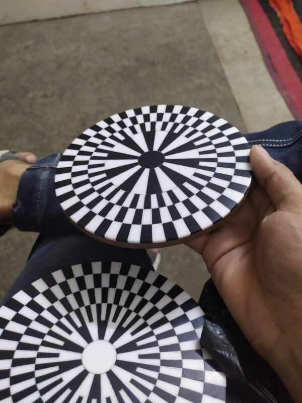 Black and White Resin Coaster – 6-Inch Optical Illusion Design | Modern Decorative Coaster - Image 4