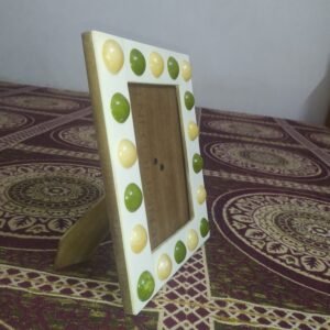 RB ARTISAN Multicolor Resin Inlay Round Accent Photo Frame 7x5 – Handmade Home Décor