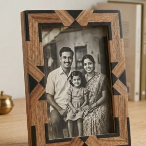 RB ARTISAN handcrafted mango wood photo frame 7x5 inch black diamond geometric resin inlay full frame pattern home decor picture frame made in India
