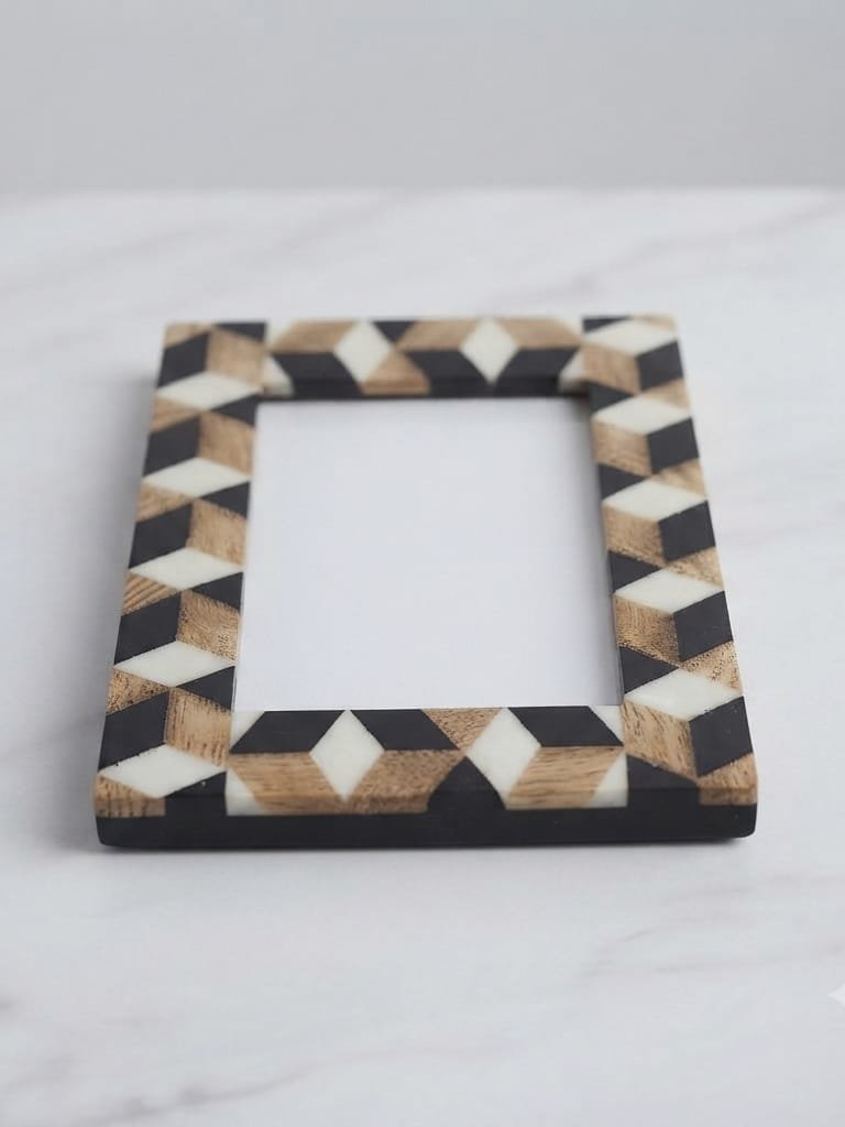 RB ARTISAN Wooden Photo Frame – Black White 3D Tumbling Block Pattern RB ARTISAN handcrafted wooden photo frame black white 3d tumbling block isometric cube optical illusion pattern picture frame made in India