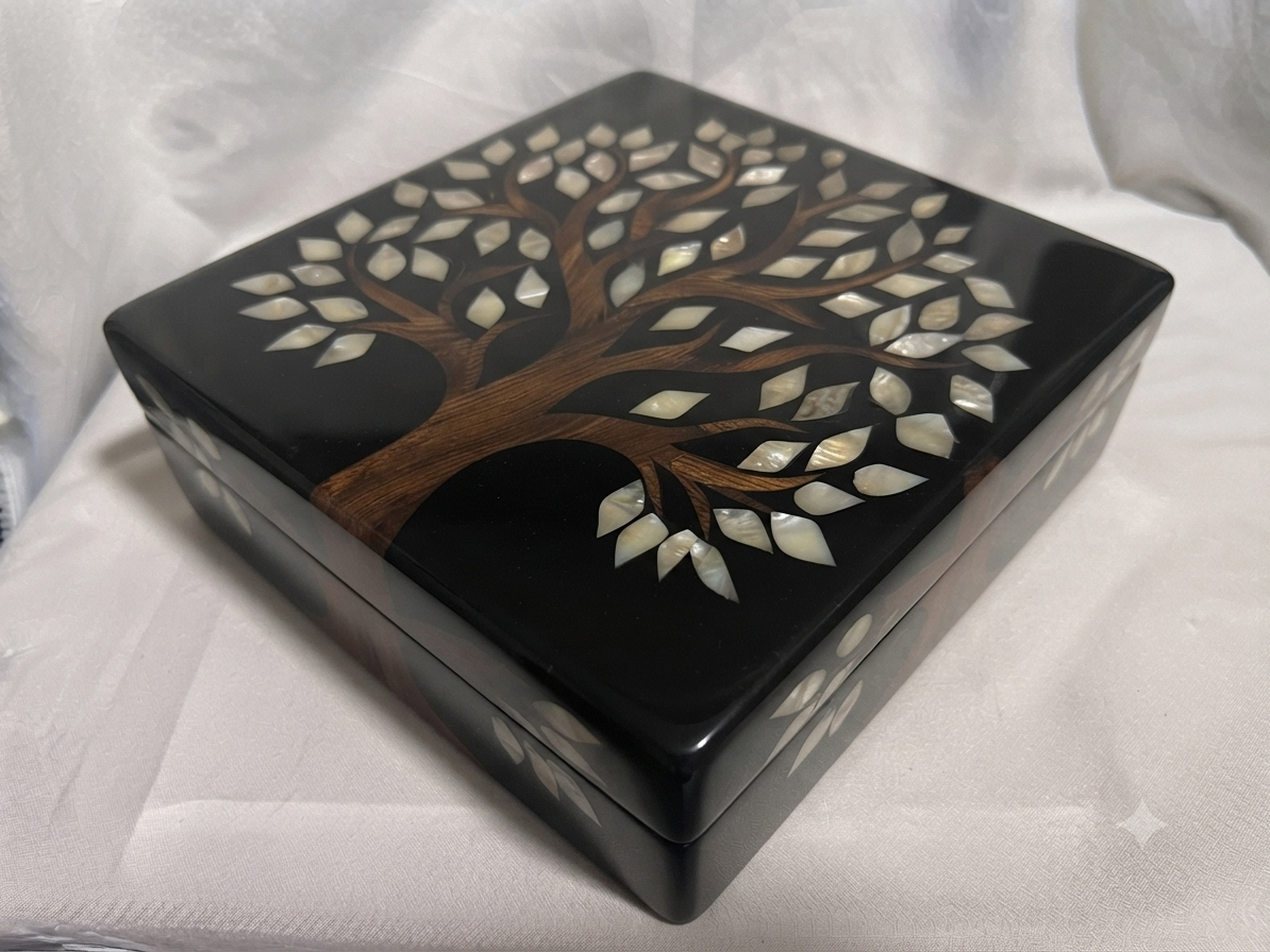 RB ARTISAN Black Resin Storage Box – Tree of Life Mother of Pearl 8x8x3 Inch RB ARTISAN handcrafted black resin storage box tree of life 8x8x3 inch natural wood trunk mother of pearl shell leaf inlay luxury jewellery keepsake box made in India