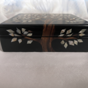RB ARTISAN handcrafted black resin storage box tree of life 8x8x3 inch natural wood trunk mother of pearl shell leaf inlay luxury jewellery keepsake box made in India