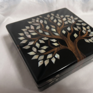 RB ARTISAN handcrafted black resin storage box tree of life 8x8x3 inch natural wood trunk mother of pearl shell leaf inlay luxury jewellery keepsake box made in India