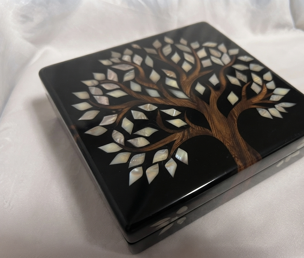 RB ARTISAN Black Resin Storage Box – Tree of Life Mother of Pearl 8x8x3 Inch RB ARTISAN handcrafted black resin storage box tree of life 8x8x3 inch natural wood trunk mother of pearl shell leaf inlay luxury jewellery keepsake box made in India