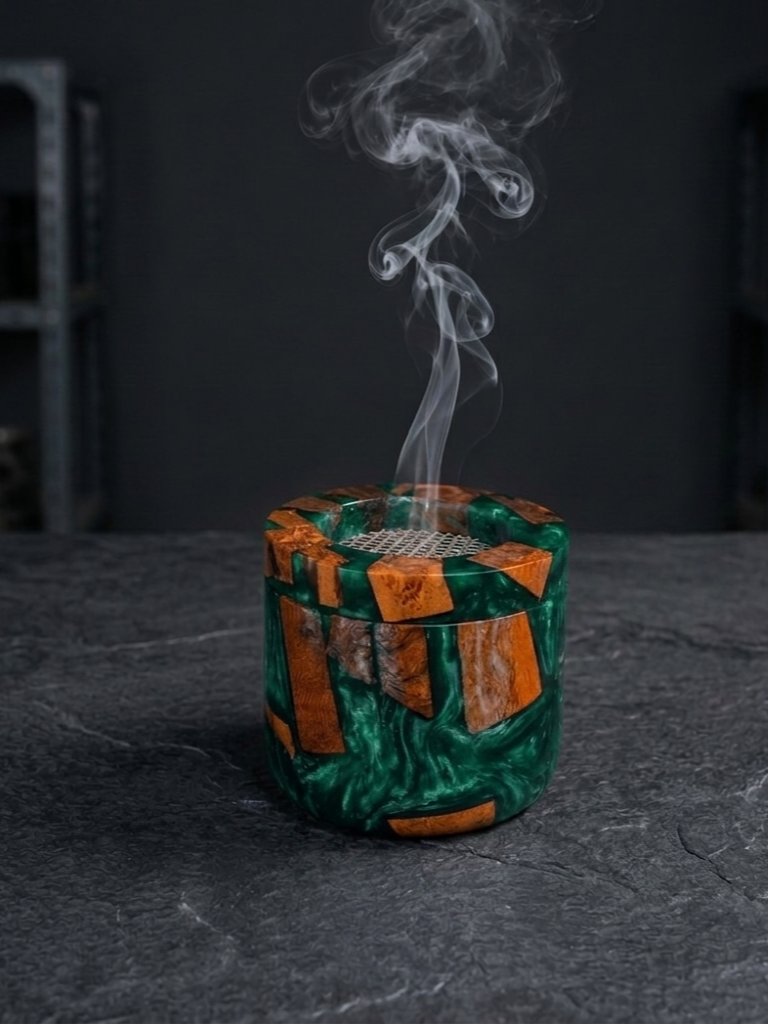 RB ARTISAN Green Resin Mango Wood Bakhoor Burner RB ARTISAN handcrafted emerald green resin mango wood bakhoor burner metal mesh top home decor spiritual gifting made in India